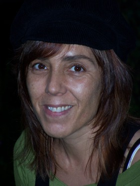 Mila Oya Escritora y autora teatral